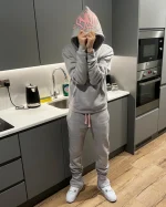 Synaworld ‘Syna Logo’ Tracksuit / Pink Grey - Image 7
